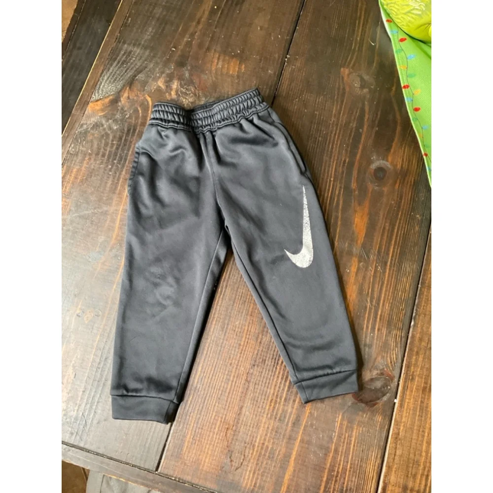 2T Nike Boy Winter Bundle with Jacket long sleeves and pants